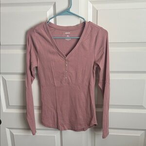 Sonoma Women's Mauve Long Sleeve Henley Top